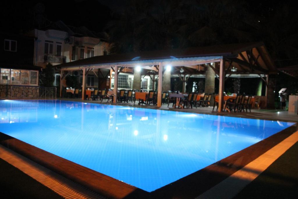 Canada Hotel&Bungalows Çıralı Exterior foto